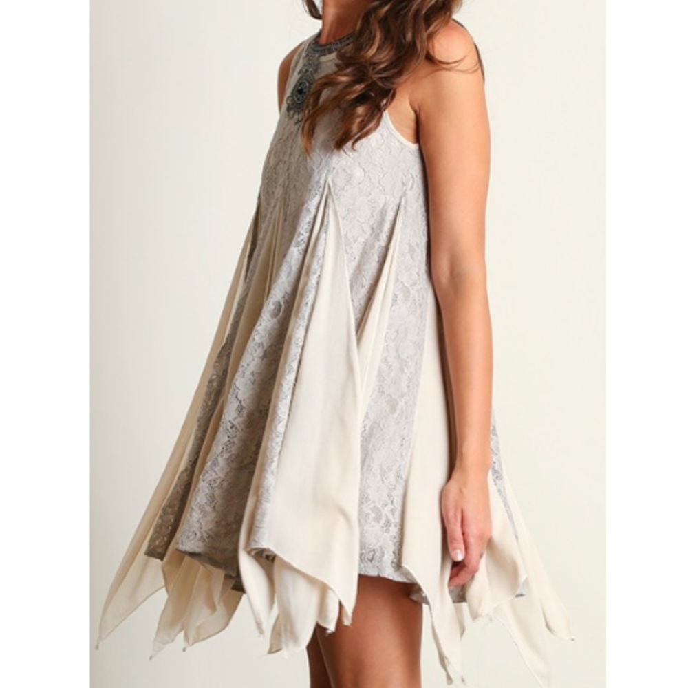 Sleeveless Ruffles and Lace Swing Dress